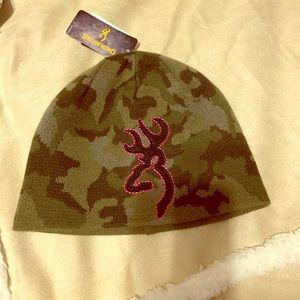 Women’s Browning beanie